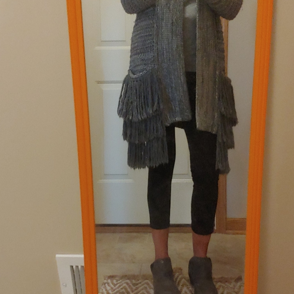 Sweater - Picture 5 of 7